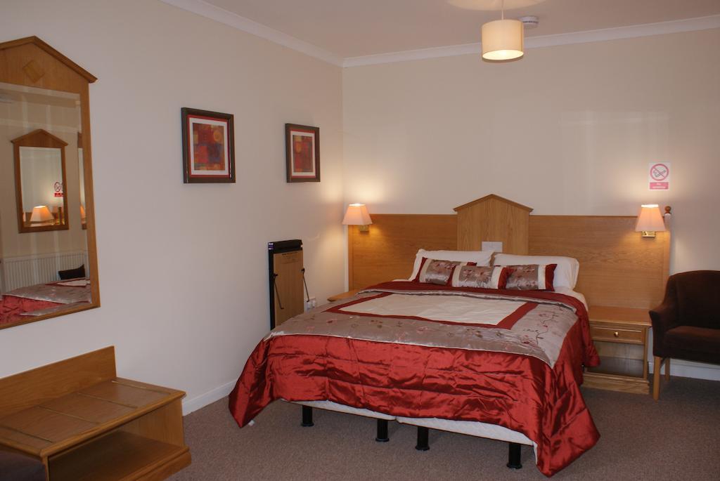 The Hawkenbury Bed & Breakfast Staplehurst Room photo