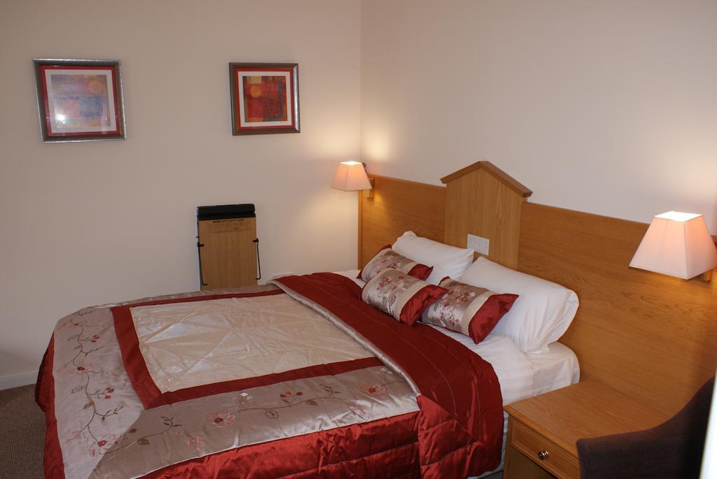 The Hawkenbury Bed & Breakfast Staplehurst Room photo
